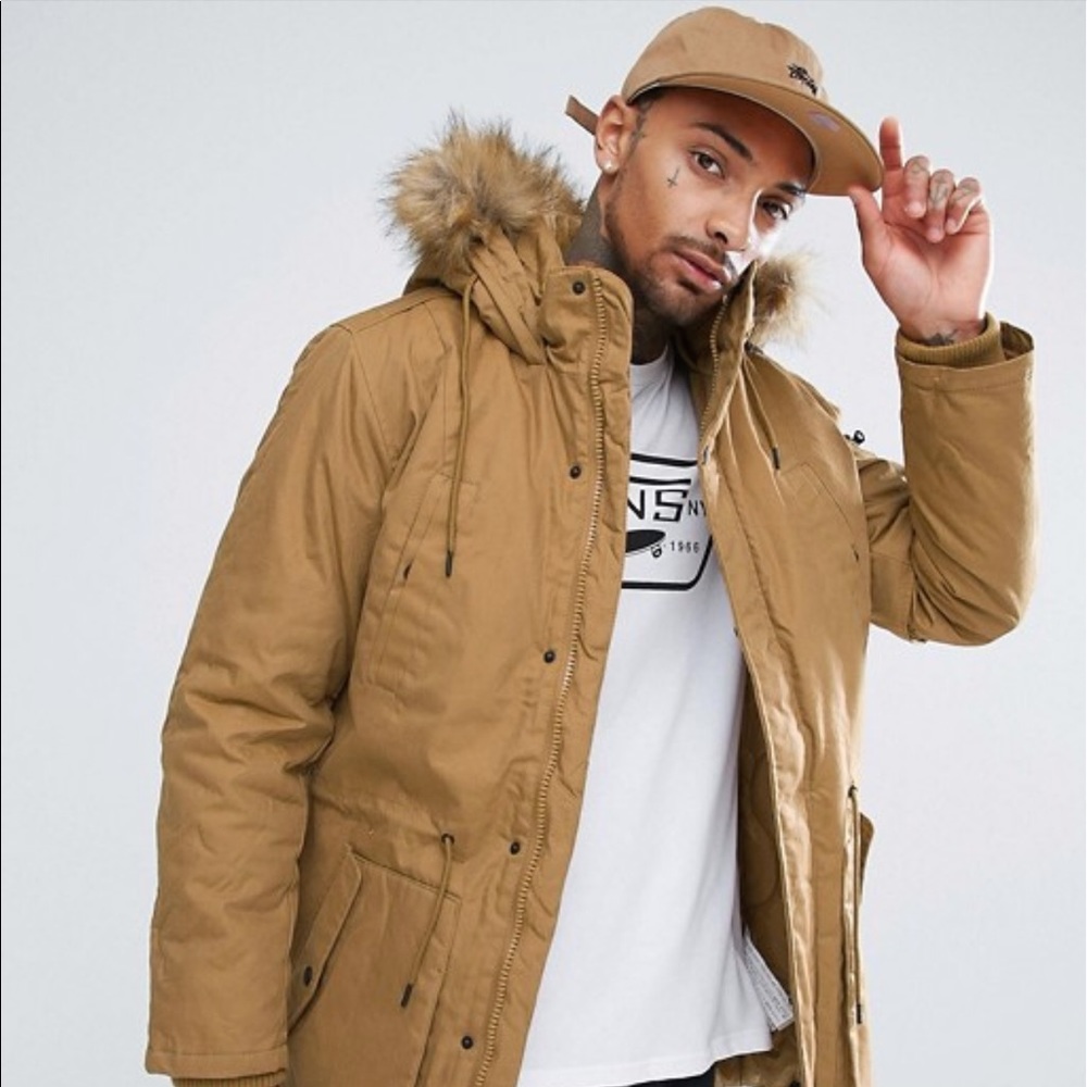 Bershka Parka W/ Detachable Fur